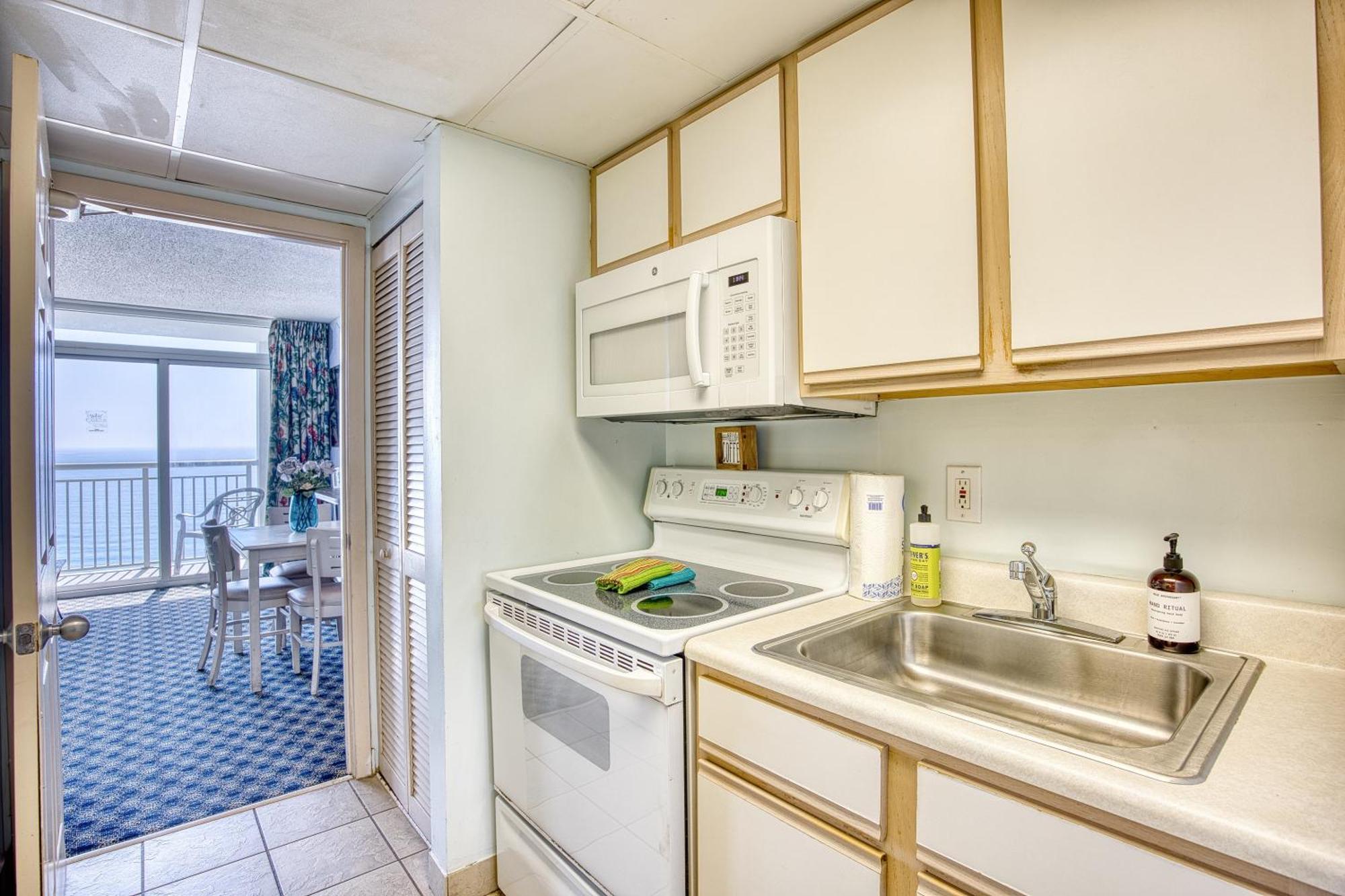 Oceanfront Beach Serenity Stay Миртъл Бийч Екстериор снимка